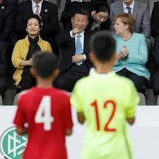 法甲联赛收官 巴黎圣日耳曼成功卫冕